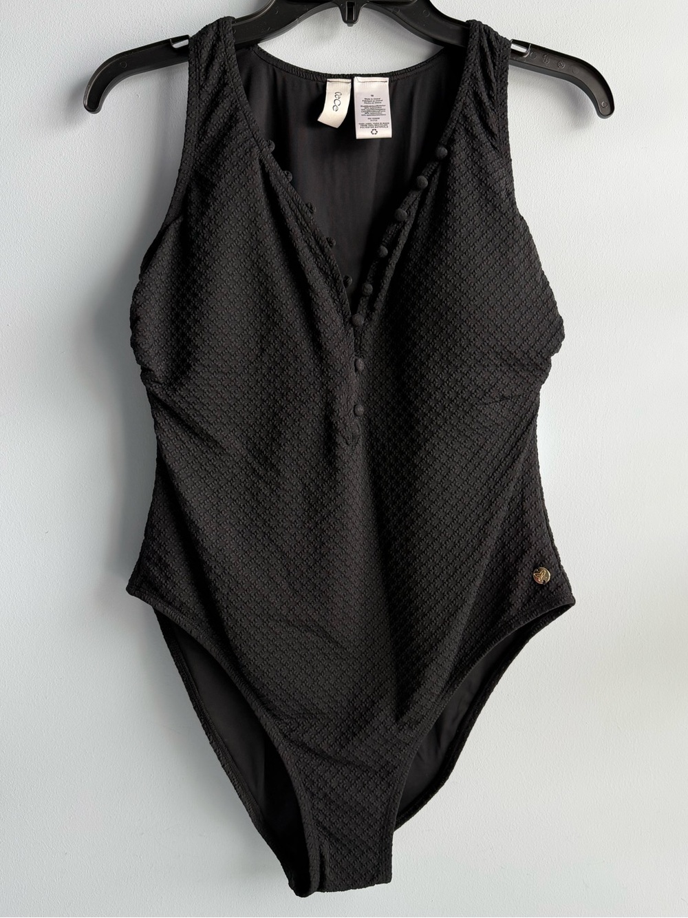 CeCe Women's True Black V-Neck Textured One-Piece Swimsuit Size 8